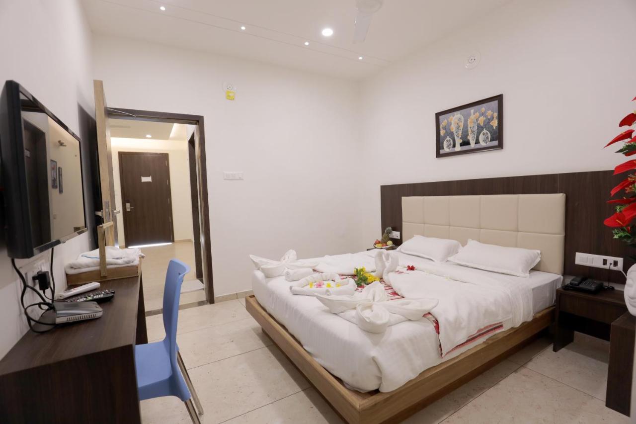 Leena Resort Garudeshwar Buitenkant foto